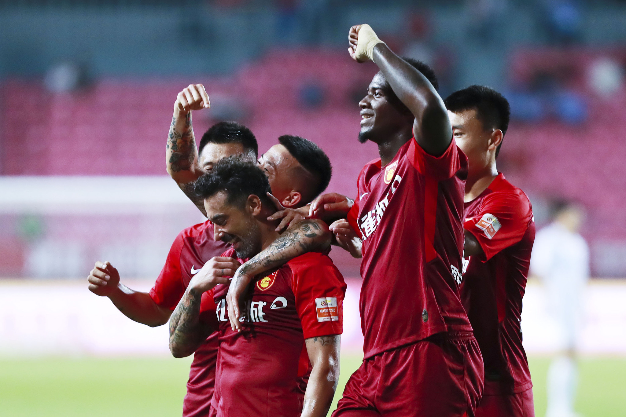 团队配合打 团队配合打