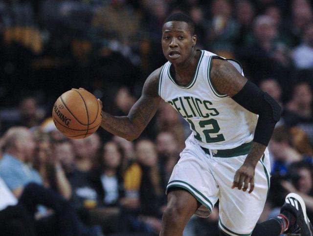 出不仅鼓舞 出不仅鼓舞