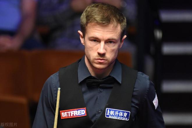 评队伍自满 评队伍自满